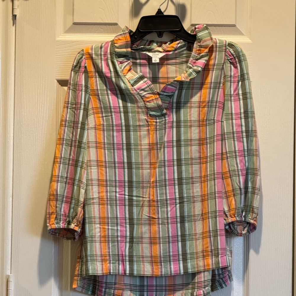 Crown & Ivy Plaid Pattern Ruffle Top - Picture 4 of 4